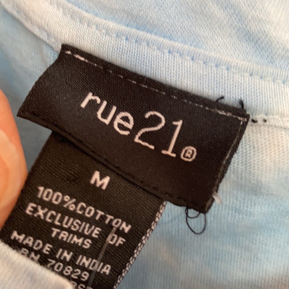 Relisted Rue21 Tie dye print  butterfly OVER IT sleeveless top cotton M jrs - Picture 12 of 12